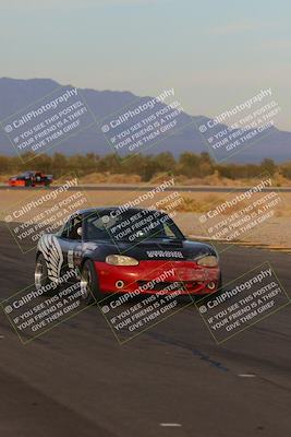 media/Dec-02-2023-Speed Ventures (Sat) [[b82c9ebe82]]/2-Race Group/Race (Sprint 2)/